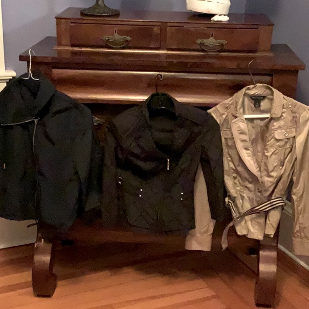 Adorable 3 Jackets Navy Ann Taylor XS, Beige WHBM Sz 0, Black WHBM SZ 2